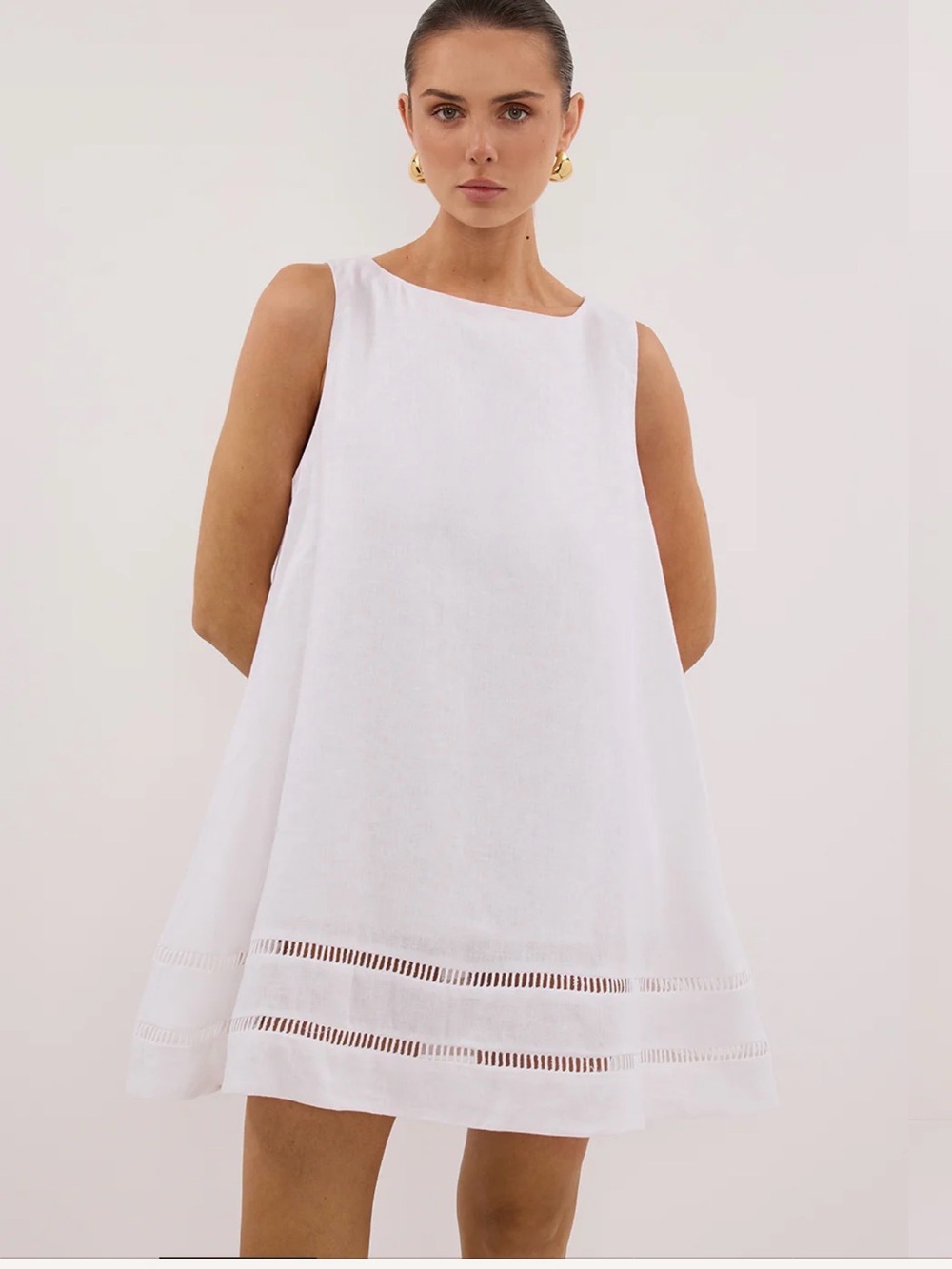 DISSH White Linen Dress - Picture 2 of 5